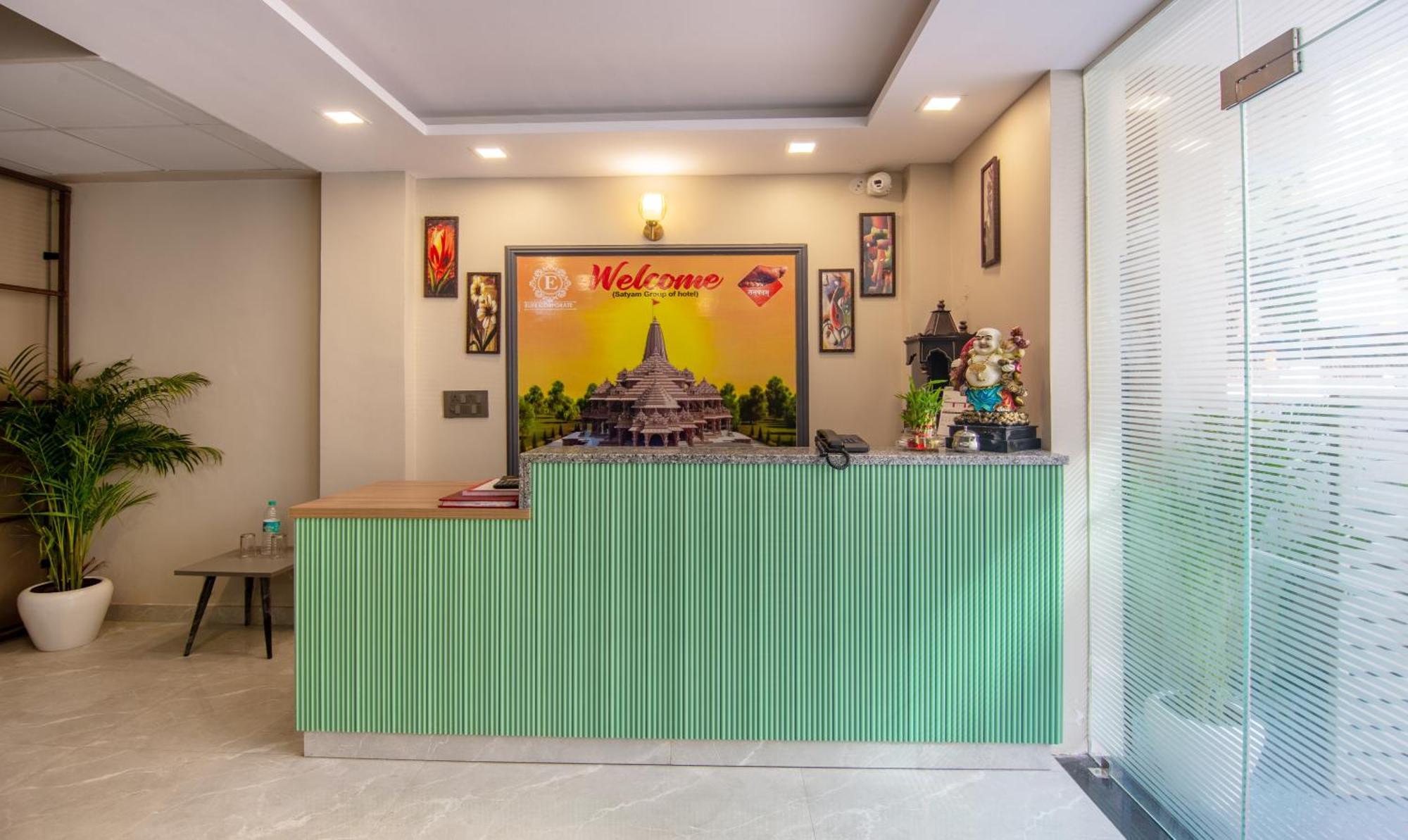 Treebo Elite Corporate, Sector 62 Hotel Noida Exterior photo